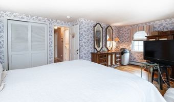 35 Hoyt Rd, Haverhill, MA 01835