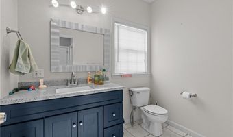 38 Steeple Ln, Lincoln, RI 02865