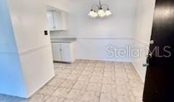 916 LAKE DESTINY Rd E, Altamonte Springs, FL 32714