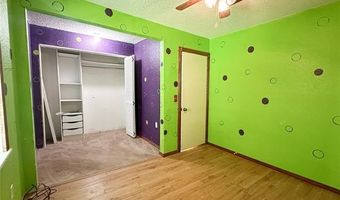 129 Country Aire, McAlester, OK 74501
