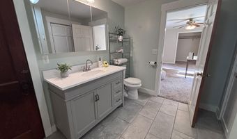 47 Field Ave, Auburn, ME 04210