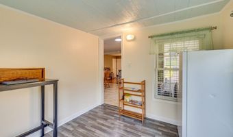 18160 Ridgeview Dr, Abingdon, VA 24211