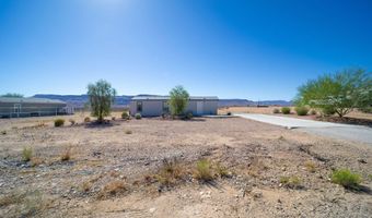 10747 S Paradise Trails Rd, Yucca, AZ 86438