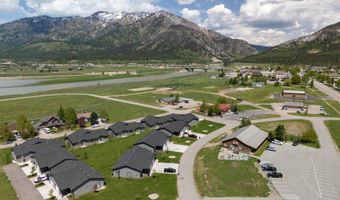 265 RIVER Cir Unit 2, Alpine, WY 83128