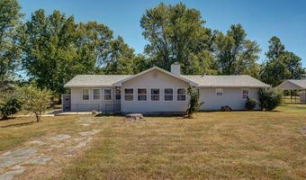 6896 N Farm Rd 1, Ash Grove, MO 65604
