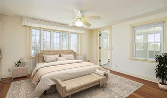85 Cherry Hill Rd, Branford, CT 06405