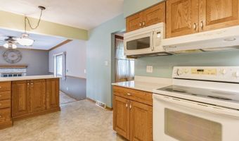 809 SE Sherman Dr, Ankeny, IA 50021