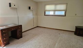 2161 Highland Ave, Albert Lea, MN 56007