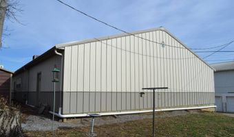 107 W Main St, Albion, IL 62806