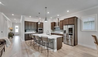 7420 PARADISO Dr, Apollo Beach, FL 33572