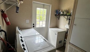 3100 NW 47th Pl, Bell, FL 32619
