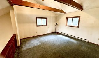 84 Tanglewood Dr, Albrightsville, PA 18210