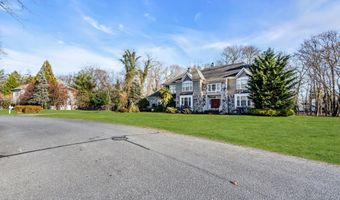 26 Bruns Rd, Allenhurst, NJ 07711