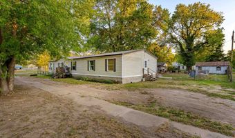 919 E Polk Ave, Arkansas City, KS 67005