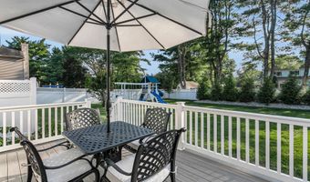 34 Green Meadow Blvd, Middletown, NJ 07748