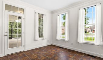 203 Heighton Ct, Alcoa, TN 37701