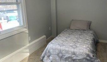 1 Hickory St, Bristol, CT 06010