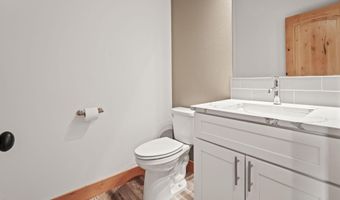 24 Bellflower, Blanchard, ID 83804