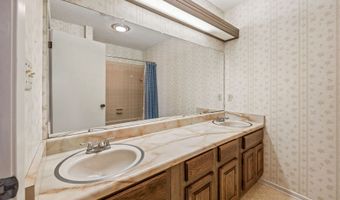 1240 County Road 324, Adkins, TX 78101