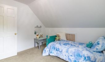 39 Kitteridge Brook Rd, Bar Harbor, ME 04609