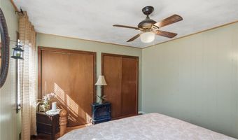 76 Sabra St, Cranston, RI 02910