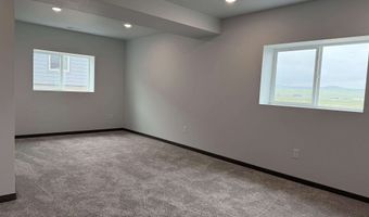 901 Bennington Dr, Box Elder, SD 57719