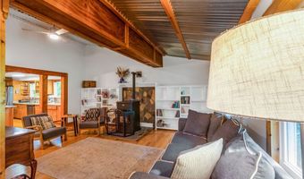 10496 Florida St, Aurora, OH 44202