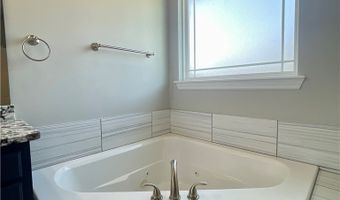 4407 SW Barton St, Bentonville, AR 72713