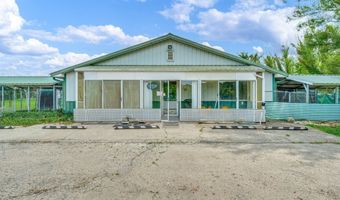 662 E 1452 Rd, Baldwin City, KS 66006