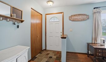 1032 Summer St, Algonac, MI 48001