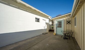 16587 E 6th St, Bayview, ID 83803
