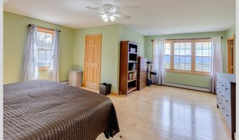 89 Meadow Ln, Campton, NH 03223