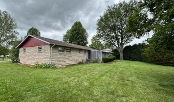 324 Hillcrest Ave, Batesville, IN 47006