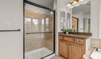 24165 SPRING MEADOW Cir, Aldie, VA 20105