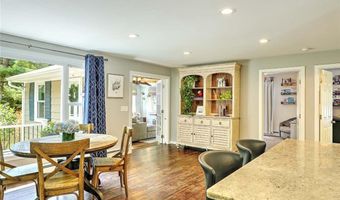 63 Pendar Rd, North Kingstown, RI 02852
