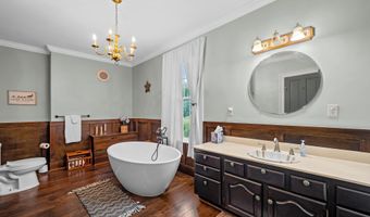 4725 E N Territorial Rd, Ann Arbor, MI 48105