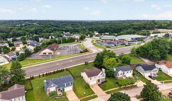 1873 Fox Pointe Dr, Arnold, MO 63010