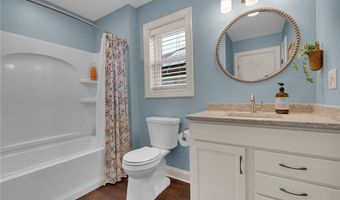 22 Deer View Dr, Akron, NY 14001