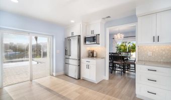 744 SPANISH MAIN Dr, Apollo Beach, FL 33572