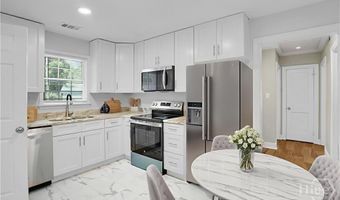 519 Vinson Ave, Savannah, GA 31404