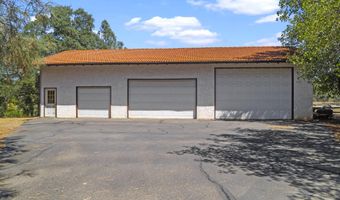 17832 Windsor Ln, Anderson, CA 96007