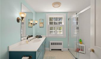 701 Bellevue Ave, Newport, RI 02840