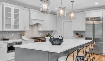 516 13th Ave, Belmar, NJ 07719