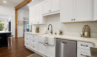 180 FLINT HILL Rd, Aragon, GA 30104