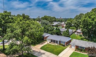 6011 Ranchwood Dr, Affton, MO 63123
