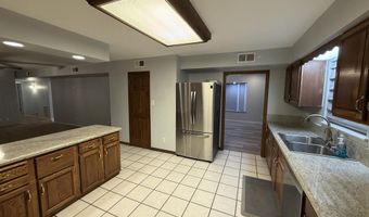 1612 W Thomas St, Carlsbad, NM 88220
