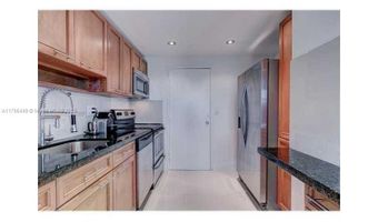 9800 W Bay Harbor Dr 507, Bay Harbor Islands, FL 33154