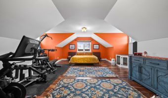8024 Wisteria St, Anchorage, AK 99502