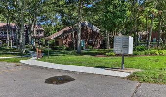 20 Roundhouse Rd 20, Bourne, MA 02532