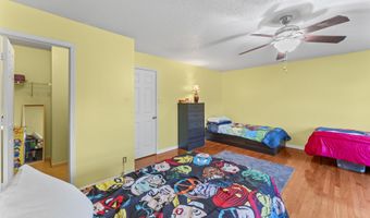 6911 Woodland Heights Dr, Avon, IN 46123